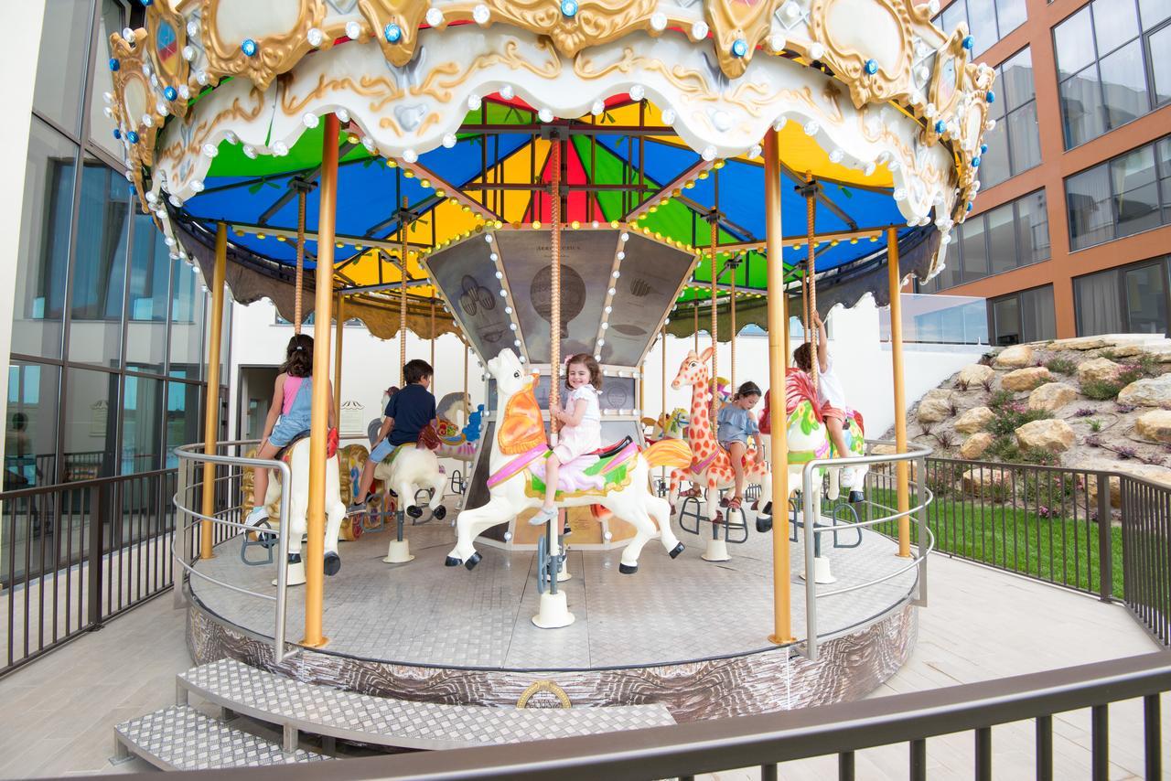 Vila Gale Sintra Luaran gambar Carousel at the Children's Museum of Oak Ridge
